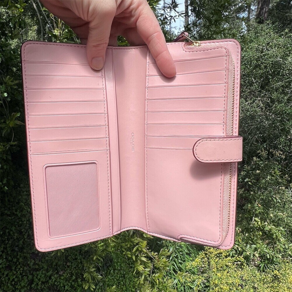 COACH Pink Leather Slim Wallet Credit Card Holder Clutch Gold Hardware AUTHENTIC - Picture 3 of 6